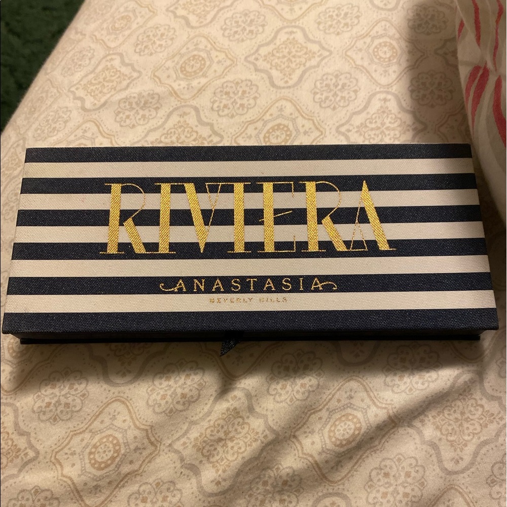 Anastasia Beverly Hills Riviera Palette
